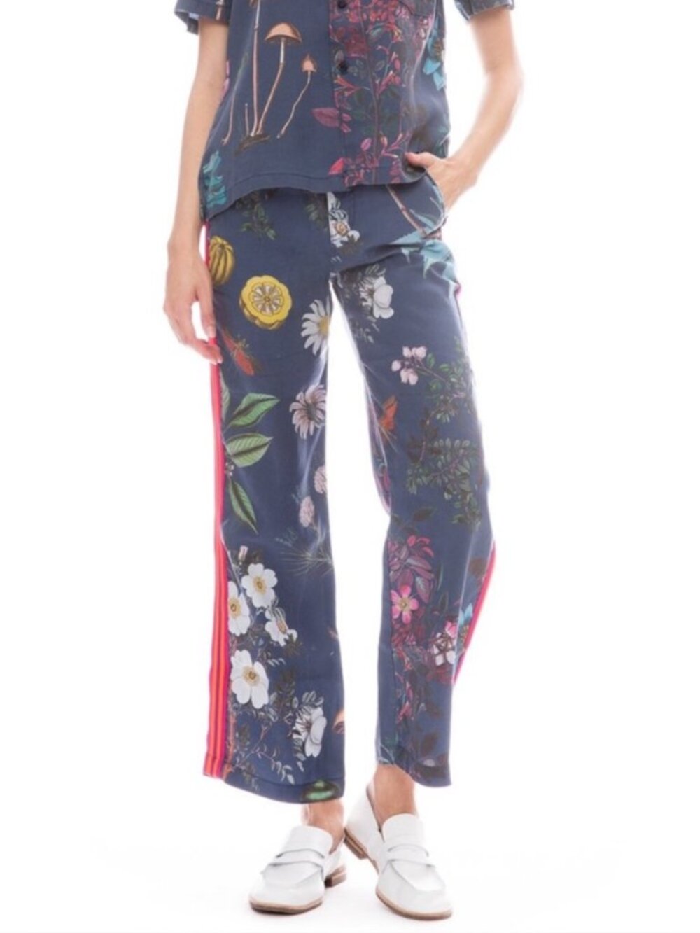 MOTHER 'The Quickie Greaser Ankle' floral pant, Sz medium.